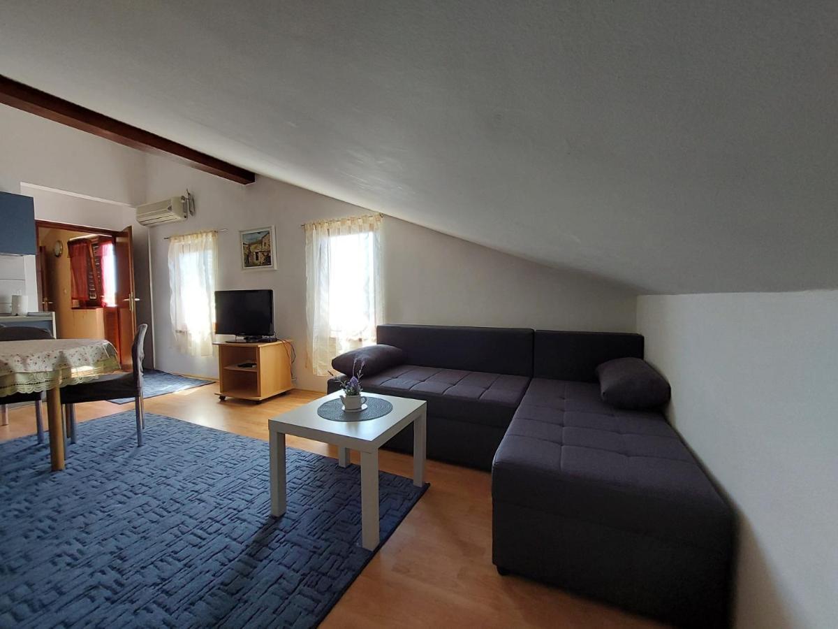 House Matko Apartment Gabonjin