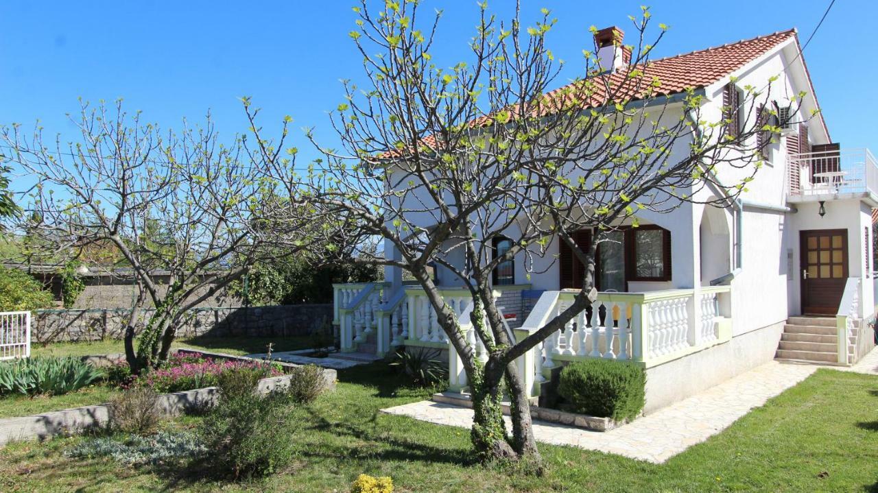 Apartment House Matko Gabonjin